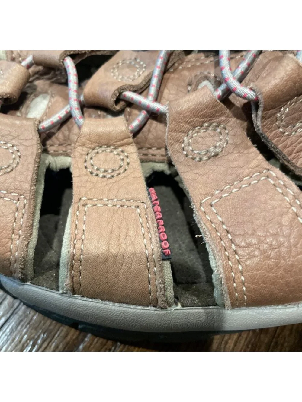 KEEN Newport Hiking Sandals Women's Sz 11 Brown Pink Gorpcore Outdoor Waterproof